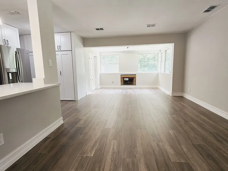 5080 Lake Howell Rd — Photo 5