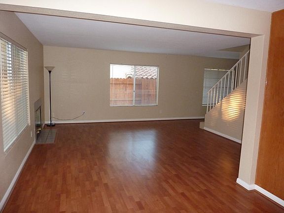 3rd image of 1148 Rachel Cir