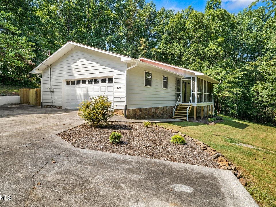 1st image of 5042 Nails Creek Rd