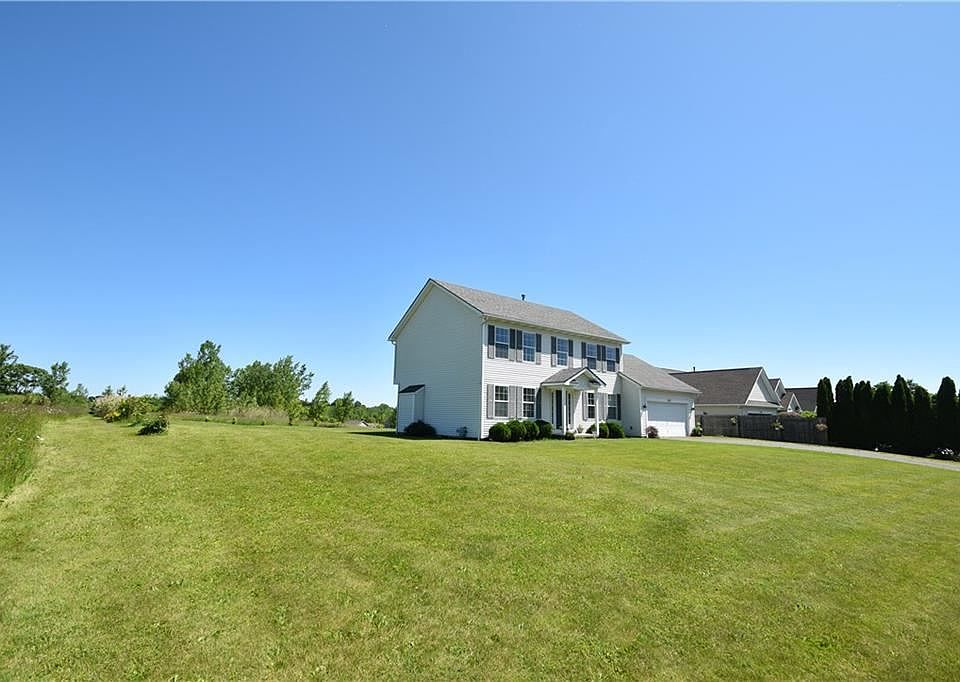 1st image of 2127 Johnny Ln