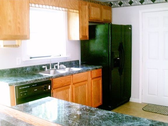 Kitchen - left side