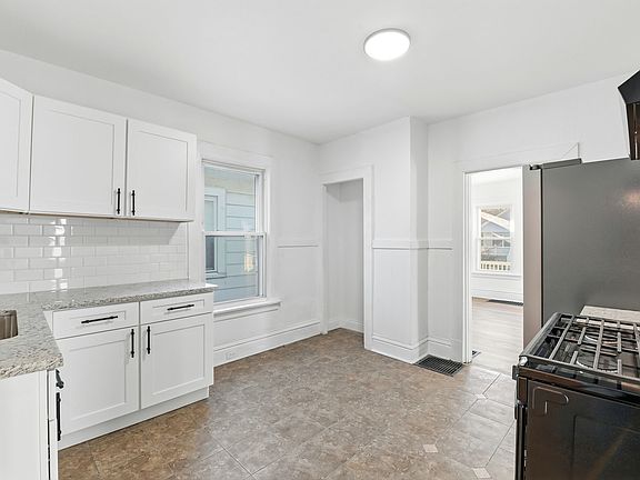 5th image of 6531 Plymouth Ave