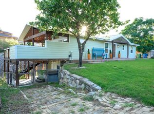 1532 Circle Dr, Marble Falls, TX 78654