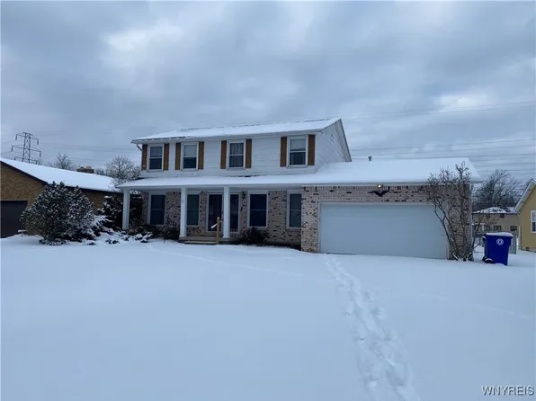 161 Sundown Trl, Williamsville, NY 14221