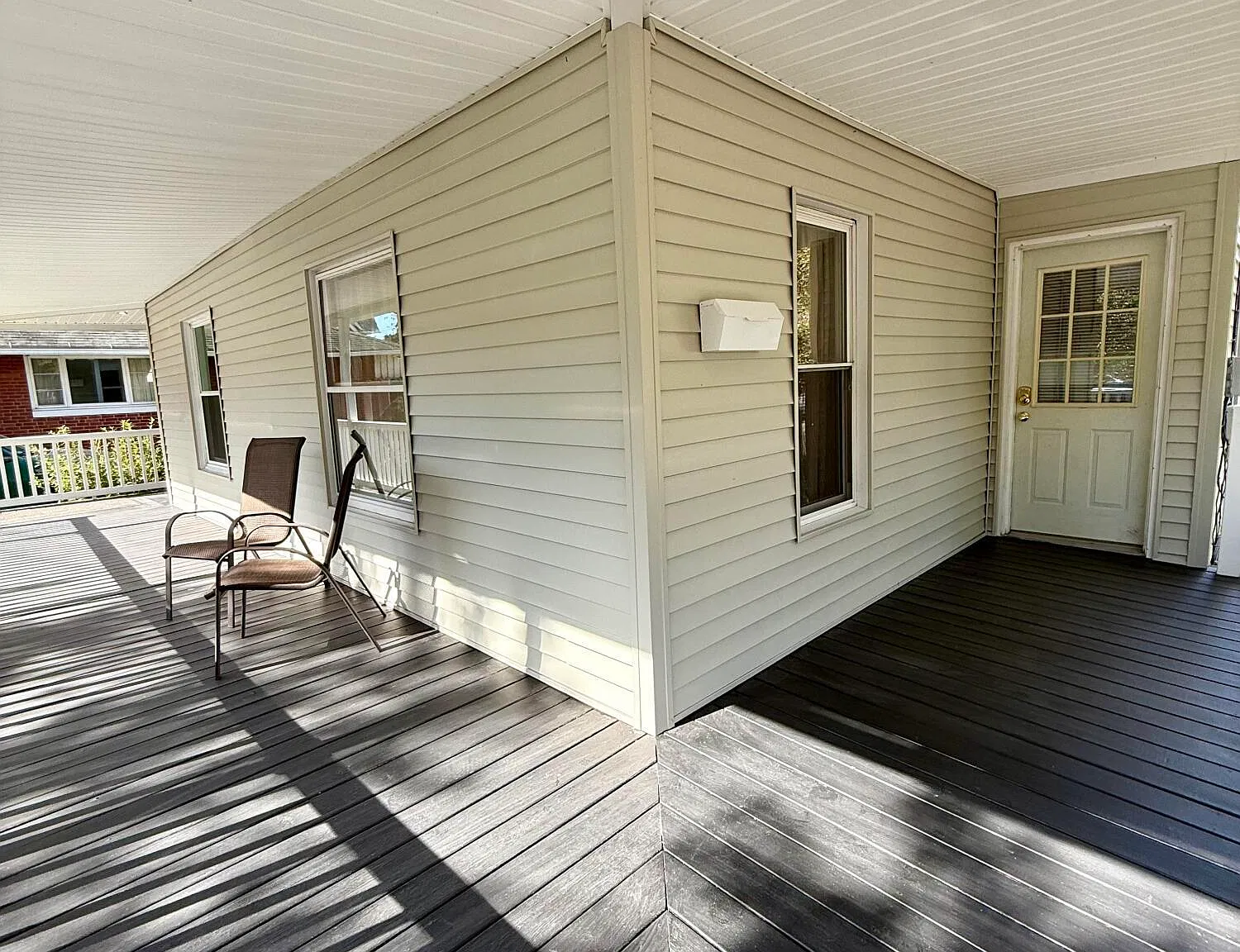 3 bed, 1.0 bath, 1542 sqft, $1,750 — Photo 3