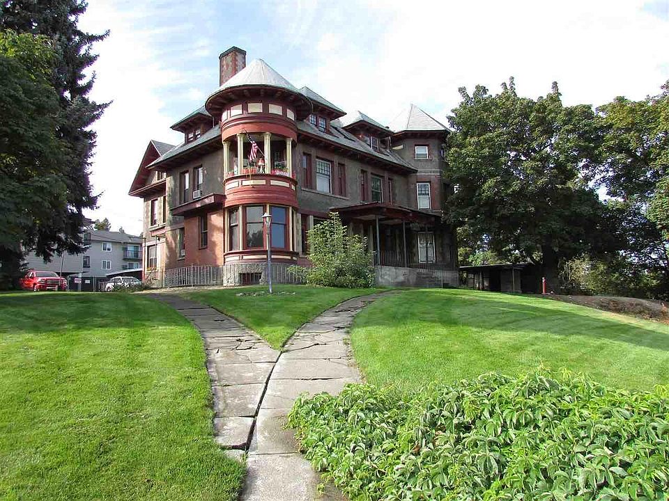 1st image of 1305 W 5th Ave #4qehw8xbg
