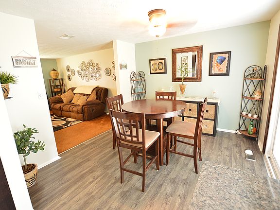 2nd image of 6498 Middleshire Ct