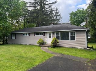 1013 Main St, Vestal, NY 13850