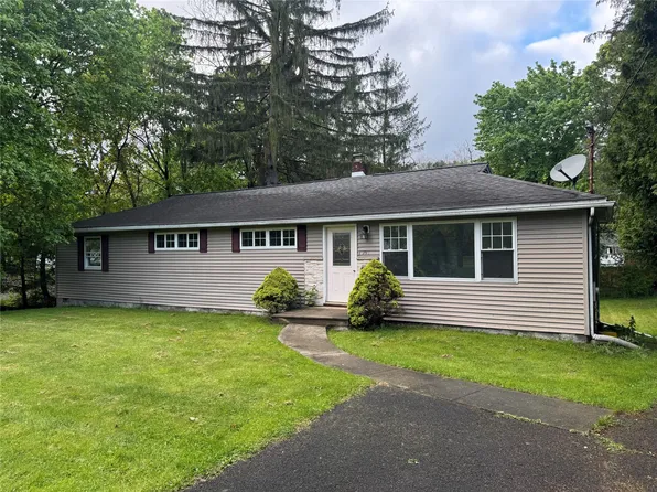 1013 Main St, Vestal, NY 13850