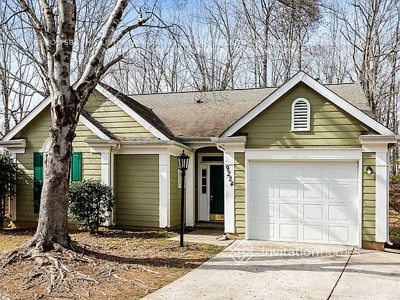 3rd image of 9224 Stone Abbey Pl