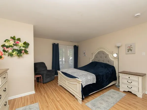 62204 Delaire Landing Rd #204, Philadelphia, PA 19114