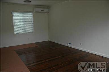 5th image of 4367 Kraft Ave