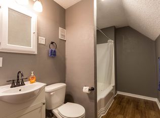 829 E 21st Ave, Kansas City, MO 64116
