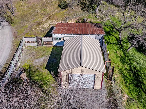 2nd image of 4758 High Country Rd