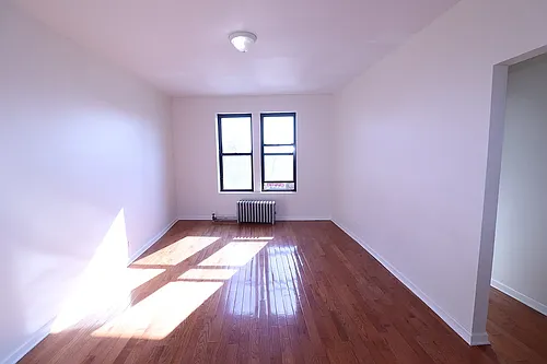 37-33 College Point Blvd Photo 1