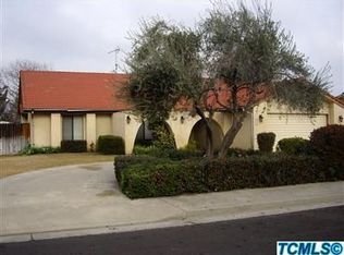 805 W Walnut St, Exeter, CA 93221