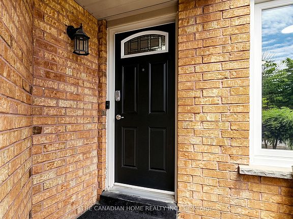 5th image of 5 Woodstone Pl