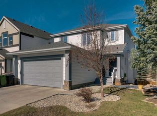 135 S Copperleaf Cres SE, Calgary, AB T2Z0C1