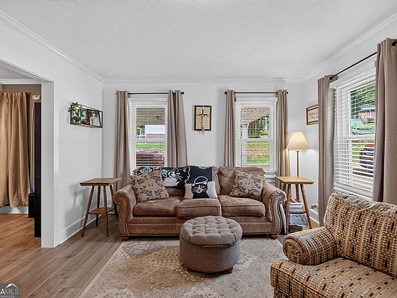 5th image of 120 W White St