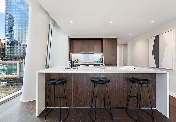 4th image of 645 59th St #1101