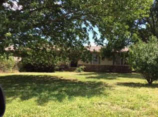 2104 Saint Louis Valley Rd, Paris, AR 72855