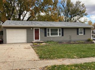 224 Marlou Pkwy, Des Moines, IA 50320