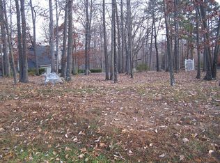 41 Macgregor Dr, Blue Ridge, VA 24064