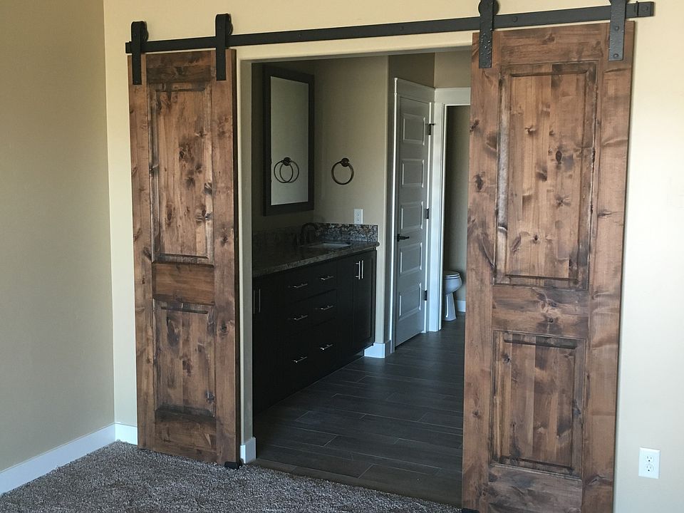 1st image of 2375 Malahini Dr