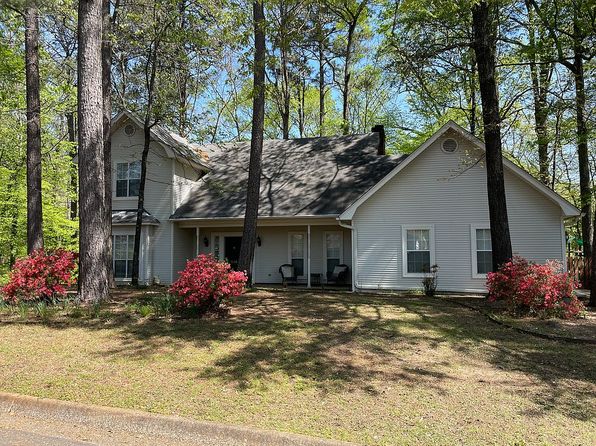1514 Millcreek Dr