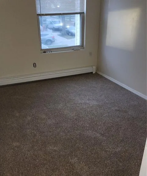1334 Davies Rd — Photo 3