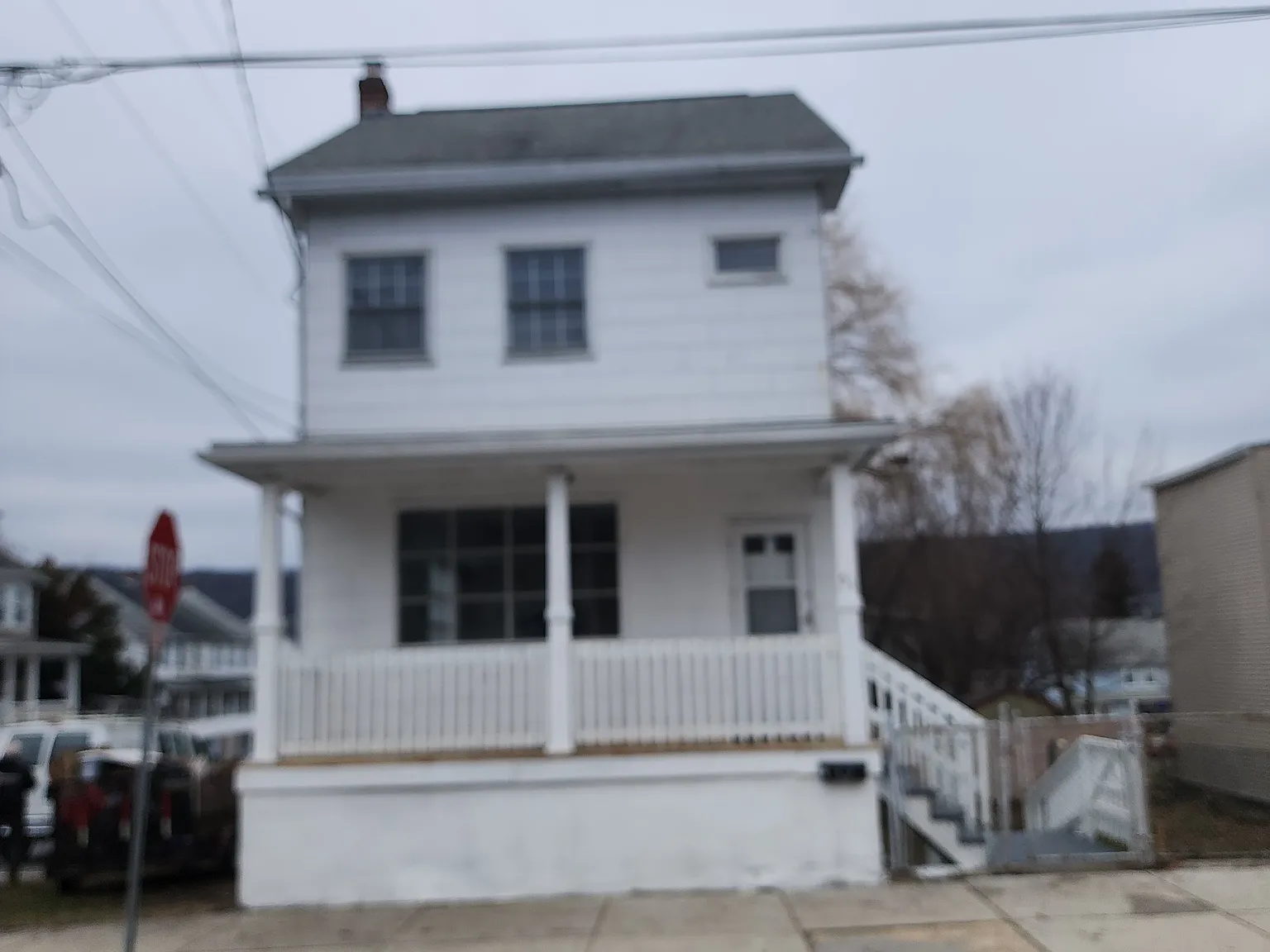 51 W High St — Photo 1