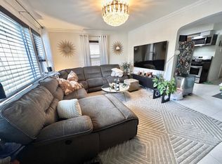 6042 Gates Ave #A, Ridgewood, NY 11385