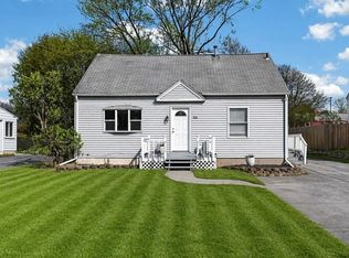 314 Russell Ave, Liverpool, NY 13088