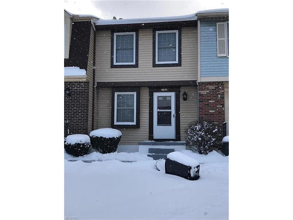 4845 Grafton Rd photo 1