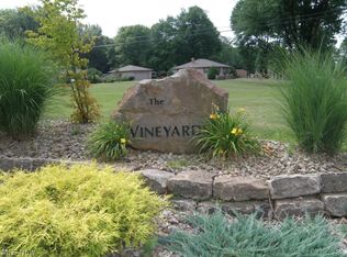 Concord Dr, East Palestine, OH 44413