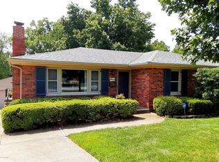 6818 Fenwick Dr, Louisville, KY 40228