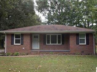 55 Shoemaker Rd, Murray, KY 42071