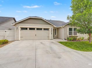 2129 E Elm Grove Dr, Nampa, ID 83686