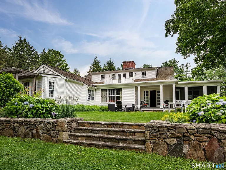 61 Old Litchfield Rd — Photo 3
