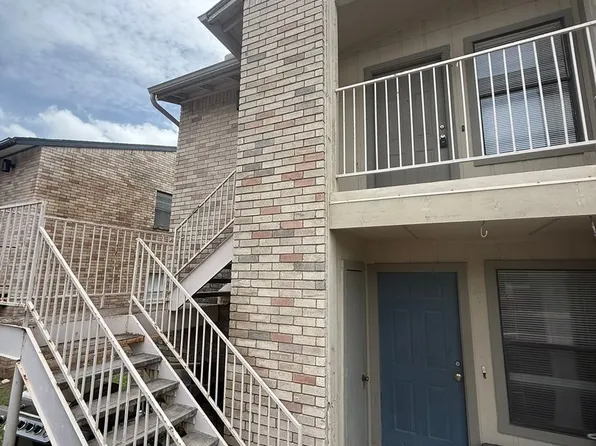 Bezdeka Properties2 (5501 Rose Hill Cir), 5501 Rose Hill Cir APT C, Austin, TX 78745