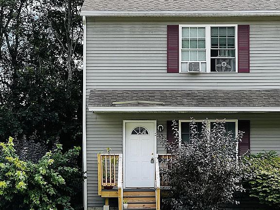 2nd image of 1434 Ohio St