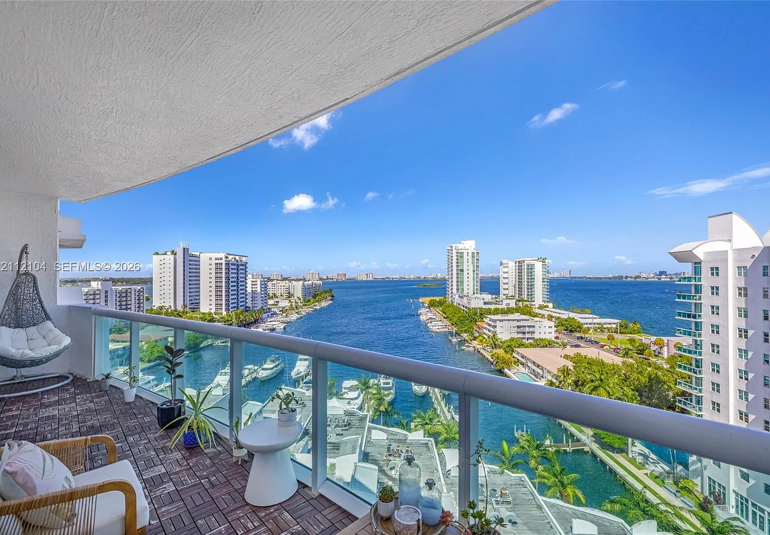 360 Condo A — Photo 2