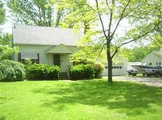 4945 Leavitt Rd, Lorain, OH 44053