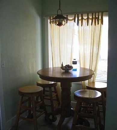 Dining knook