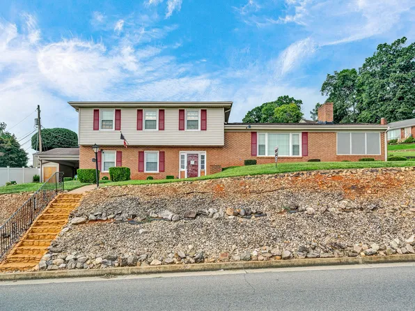 3662 Grandview Ave NW, Roanoke, VA 24012