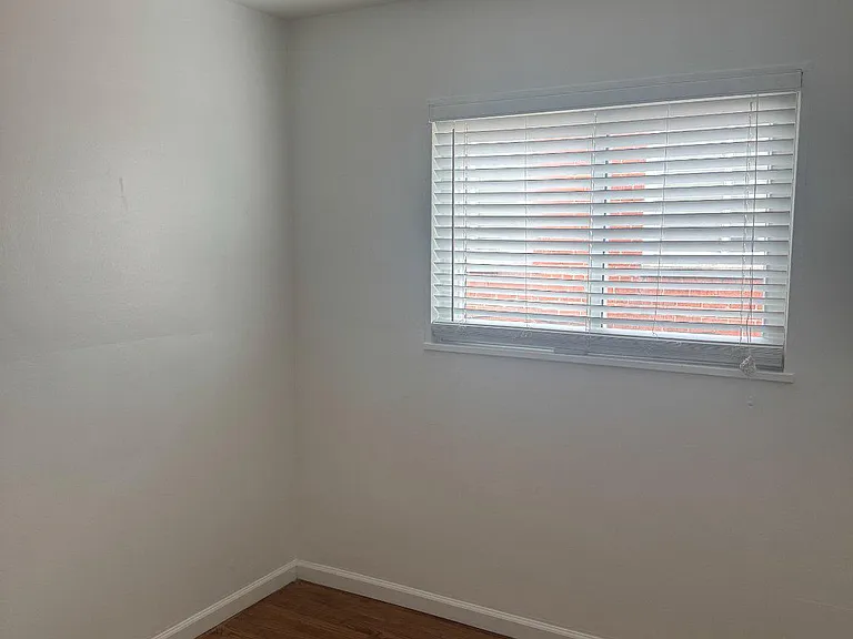5296 Chillum Pl NE — Photo 14