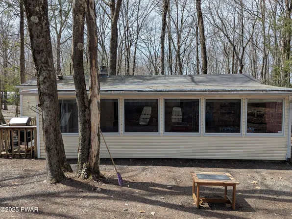 103 Pheasant Ln, Shohola, PA 18458