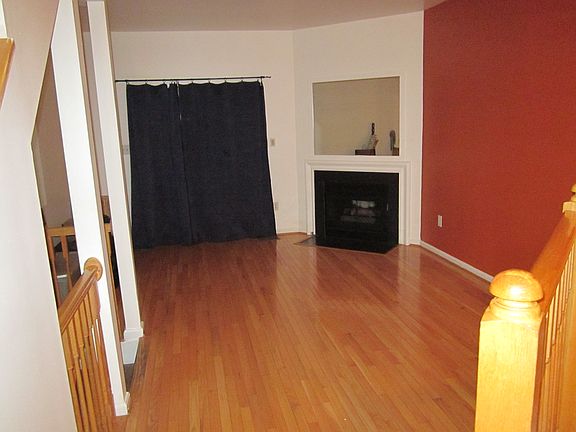 3rd image of 3453 Lindenwood Dr
