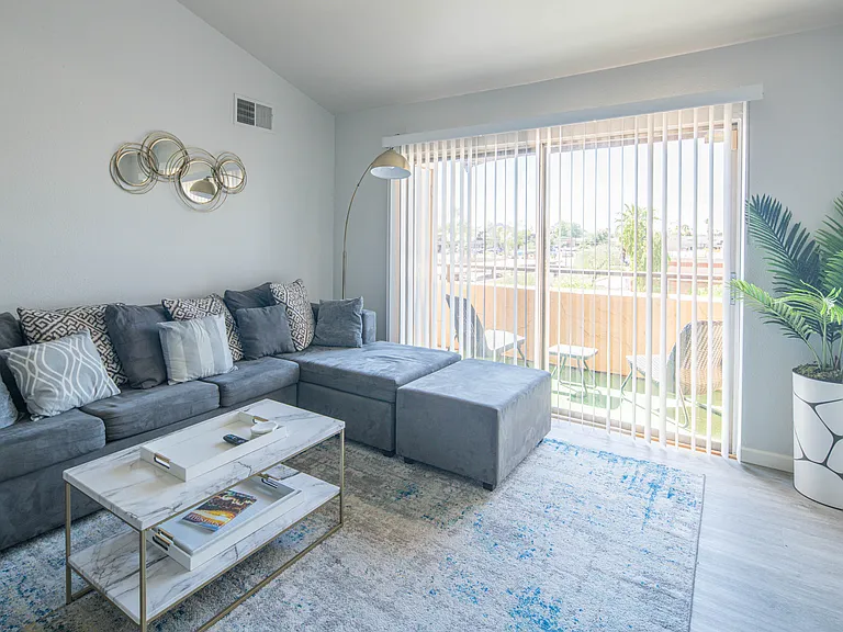 8055 E Thomas Rd — Photo 27