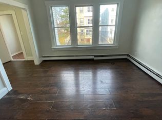 157 S 10th St #1L, Newark, NJ 07107